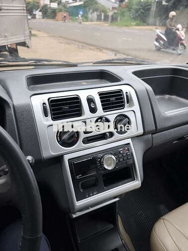 Mitsubishi Jolie Bản đủ 8 chỗ Vàng cát
