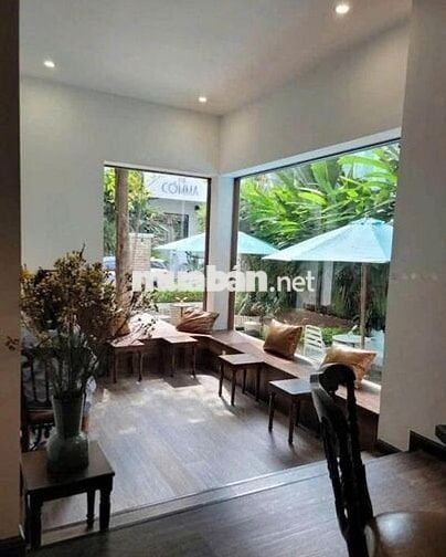 Cho thuê mặt tiền Phan Xích Long