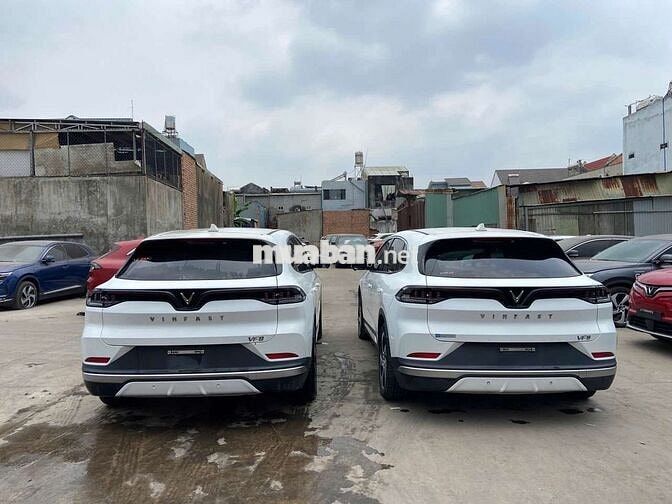 VF8 ECO TRẮNG