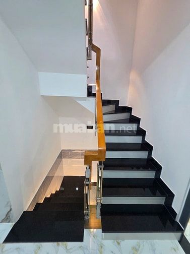 ⭐️Nhà 4 lầu đẹp Cao cấp THANG MÁY hẻm xe hơi Nguyễn Đình Chính, P15, Q