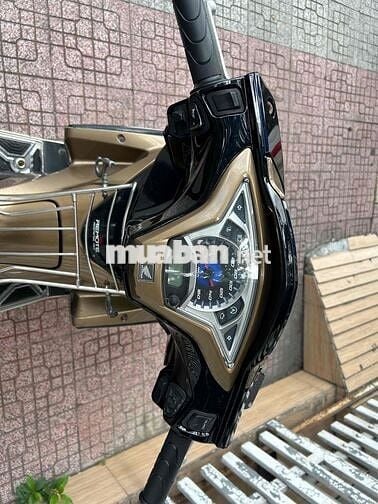 Honda Airblade 125Fi êm ngon chính chủ bao hồ sơ