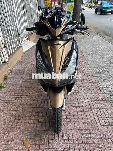 Honda Airblade 125Fi êm ngon chính chủ bao hồ sơ