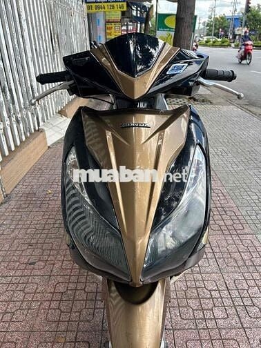 Honda Airblade 125Fi êm ngon chính chủ bao hồ sơ
