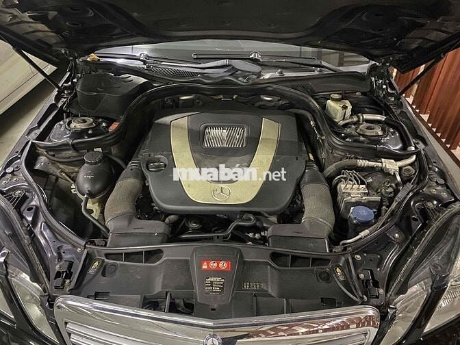 Mercedes-Benz E300 2010 Đen