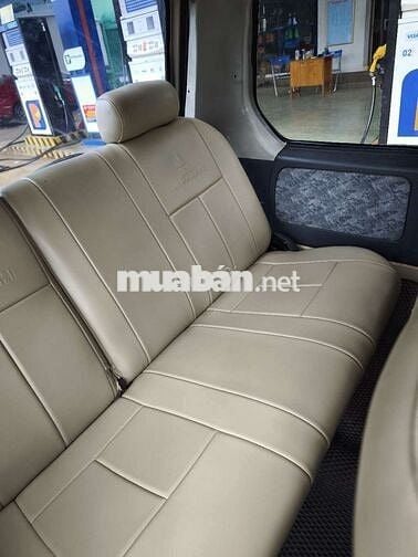 Mitsubishi Jolie Bản đủ 8 chỗ Vàng cát