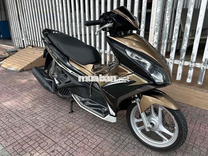 Honda Airblade 125Fi êm ngon chính chủ bao hồ sơ