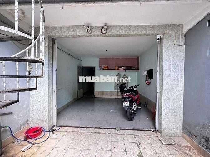 Nhà cũ tiện xây mới hoặc sửa chữa, Phan Đình Phùng Phú Nhuận 100m chỉ
