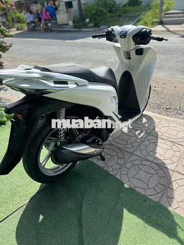 Honda SH 160i 2024 Trắng