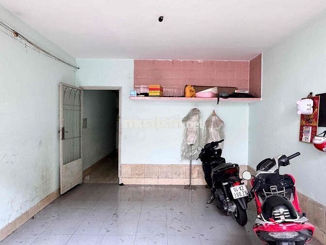 Nhà cũ tiện xây mới hoặc sửa chữa, Phan Đình Phùng Phú Nhuận 100m chỉ