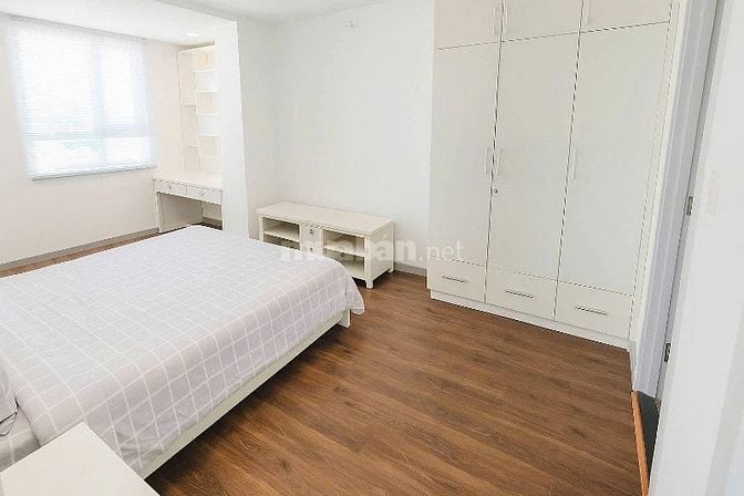 Căn hộ cao cấp 3p ngủ C/c Mỹ Vinh-Nguyễn Thị Minh Khai giá 23tr/tháng
