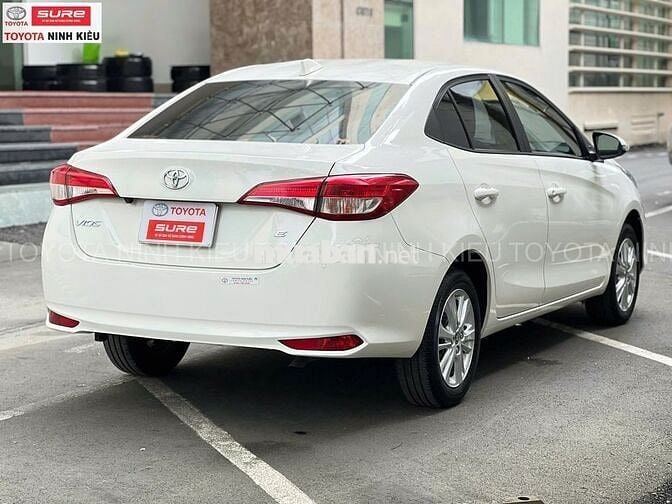 Toyota Vios 2020 1.5 MT Trắng 105.000 km
