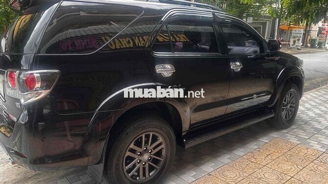 Toyota Fortuner 2016 4x4 Xăng Đen