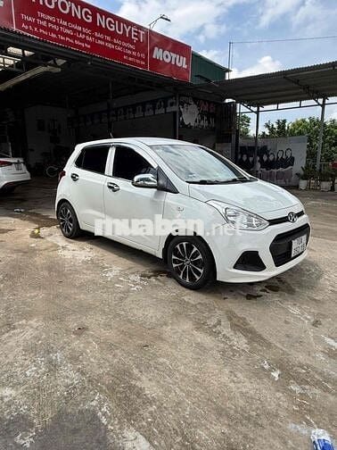 Hyundai i10 2015 Trắng