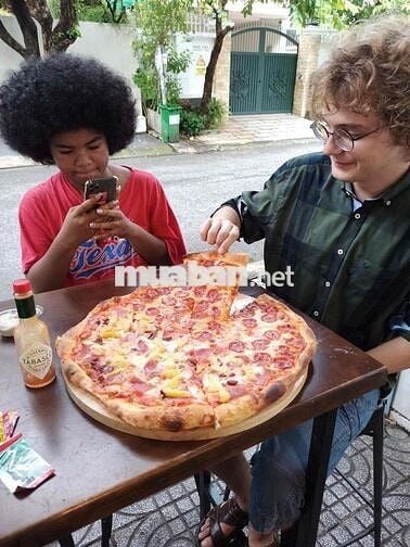 TUYỂN NHÂN VIÊN LÀM PIZZA FULL-TIME/PART-TIME