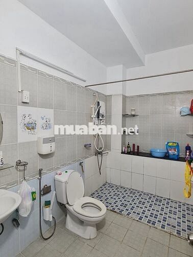 Nhà 4,6x19m (nở 5,39m), 4 tầng, hẻm Âu Dương Lân, P.2, Q.8
