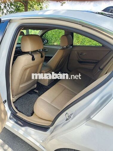 BMW 325i 2010 Trắng Số tự động