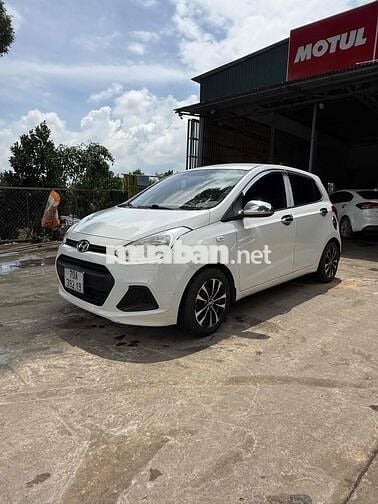 Hyundai i10 2015 Trắng