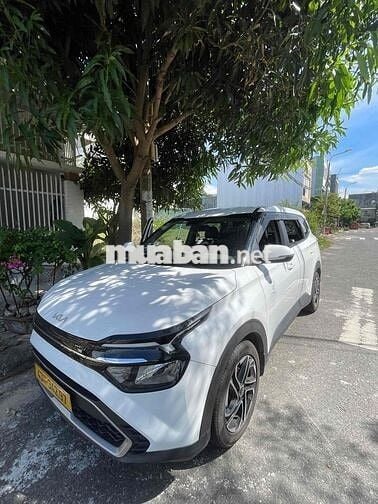 Kia Carens 2022 Số sàn Trắng