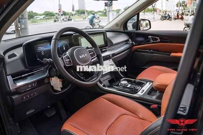 KIA Carnival Signature 2022 Dầu 90000 KM Đen