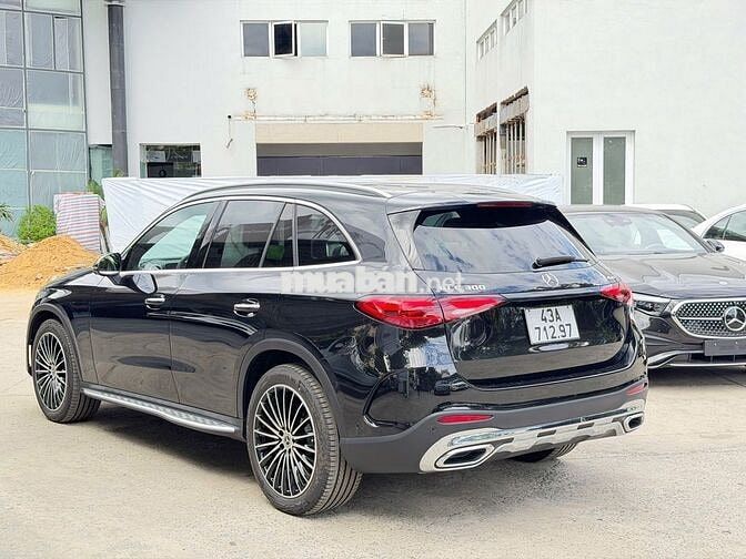 Mercedes-Benz GLC 300 4MATIC V3 2025 Đen