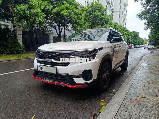 Kia Seltos Luxury 1.6 AT 2023 Trắng 3 vạn
