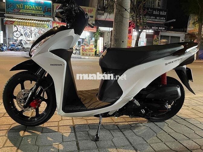 Honda Vision khoá Smartkey Trắng đen sport