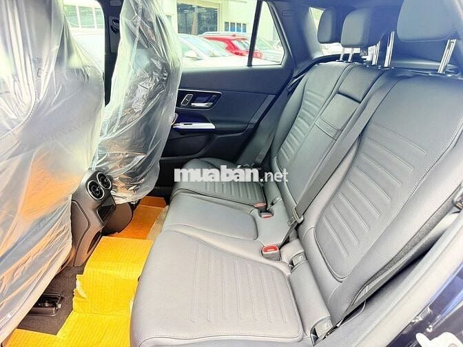 Mercedes-Benz GLC 300 4MATIC V3 2025 Đen