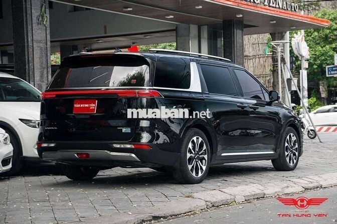 KIA Carnival Signature 2022 Dầu 90000 KM Đen