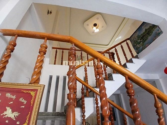 ĐỊNH CƯ NƯỚC NGOÀI BÁN NHANH NHÀ 2TẦNG đ.PHẠM XUÂN ẨN, GIÁ SẬPSÀN 6,9x