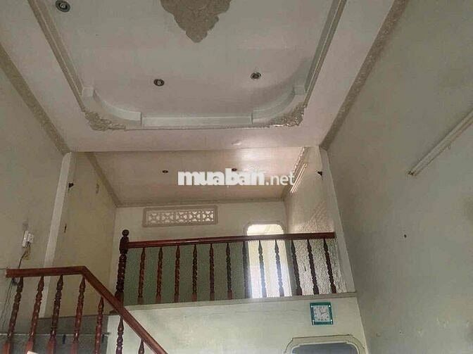 Nhà nguyên căn cho thuê 4*16m2 Ấp Đông 1 cũ