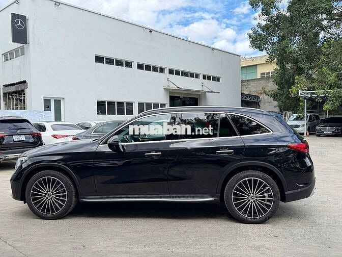 Mercedes-Benz GLC 300 4MATIC V3 2025 Đen