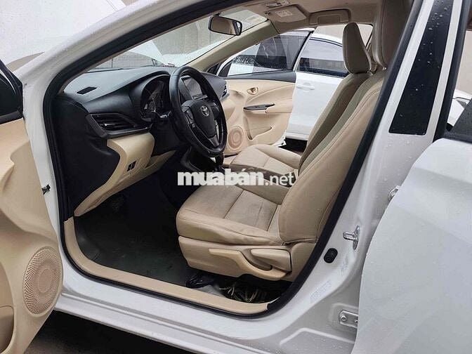 Toyota Vios E CVT 2022 Trắng Tự động