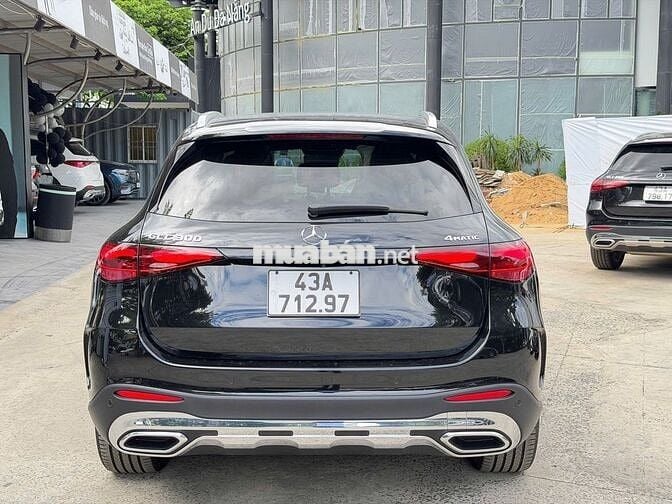 Mercedes-Benz GLC 300 4MATIC V3 2025 Đen