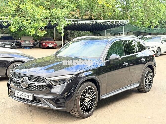 Mercedes-Benz GLC 300 4MATIC V3 2025 Đen