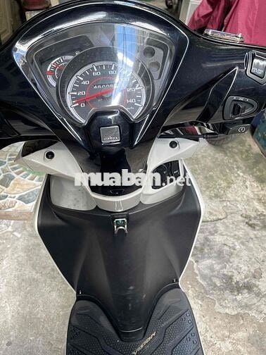 Honda Vision khoá Smartkey Trắng đen sport
