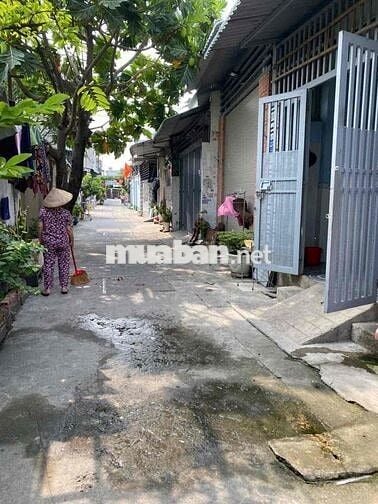 Nhà nguyên căn cho thuê 4*16m2 Ấp Đông 1 cũ