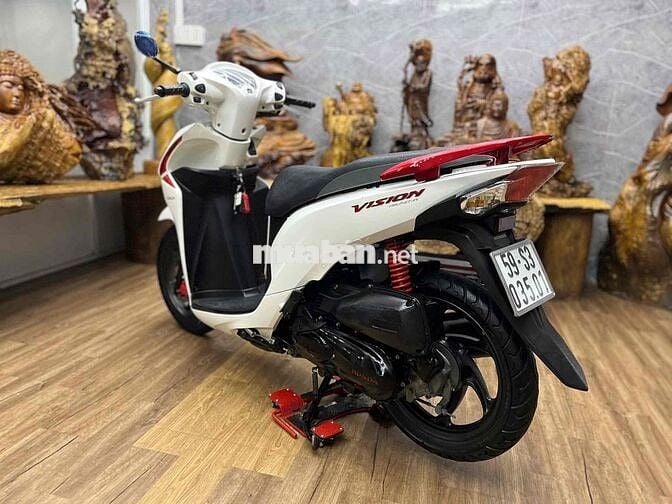 Honda Vision 2018 chính chủ bstp máy êm