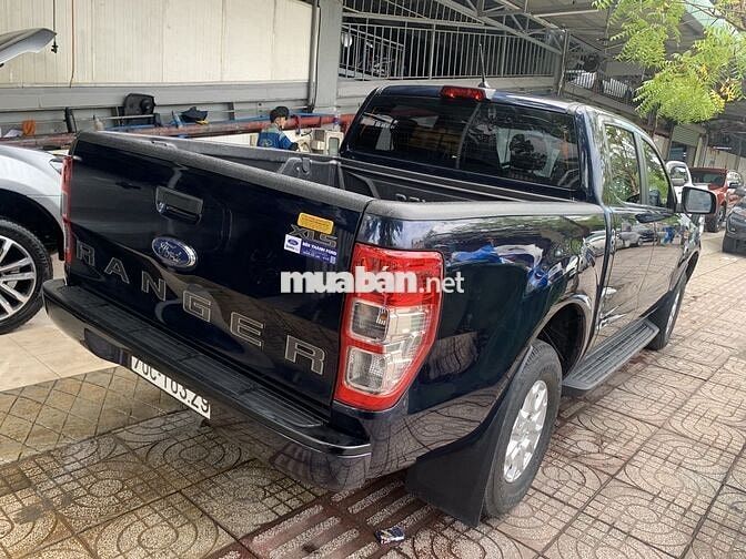 Ford Ranger XLS MT 2020 Số sàn Xanh đậm