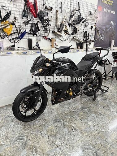 Kawasaki Z300 ABS 8000 km Đen