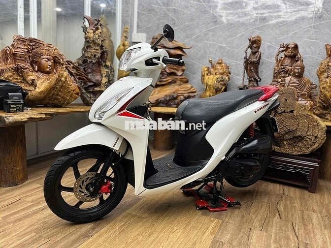 Honda Vision 2018 chính chủ bstp máy êm