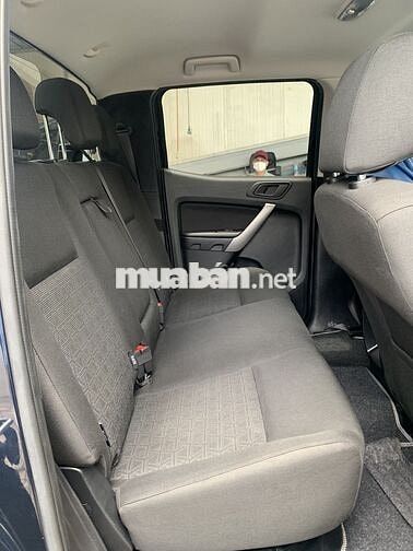 Ford Ranger XLS MT 2020 Số sàn Xanh đậm