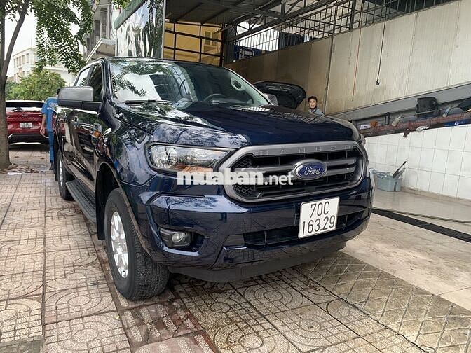 Ford Ranger XLS MT 2020 Số sàn Xanh đậm