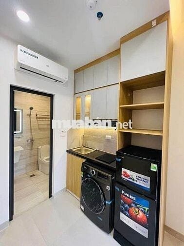 CHỦ NGỘP BANK CẦN BÁN CĂN DÒNG TIỀN 7 TẦNG , THANG MÁY , GẦN PHỐ