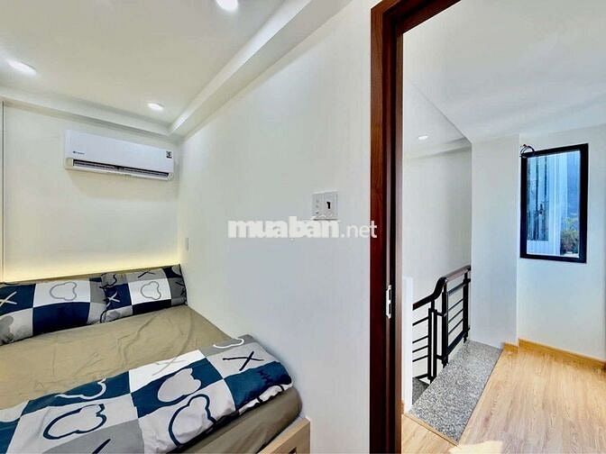 Trần Bình Trọng MT thụt _ 3 tẩng _ full nội thất _hơn 5 tỷ xíu