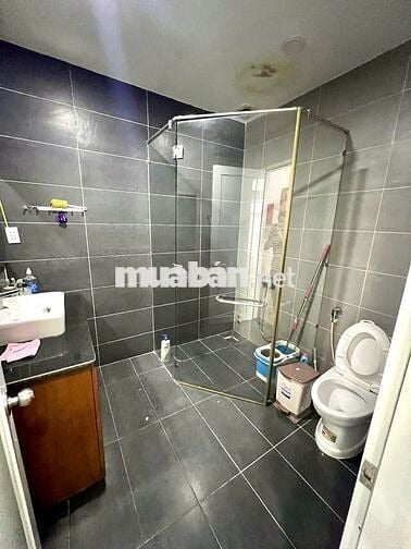 CHO THUÊ BT 8PN - 10X20 - NGAY KHU VEN SÔNG HIỆP BÌNH CHÁNH