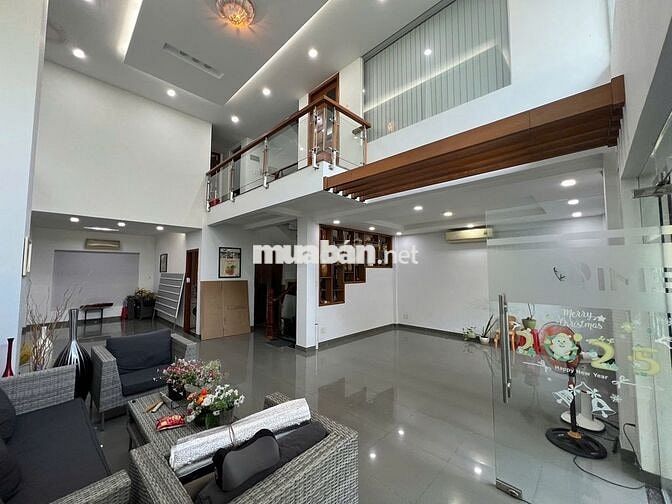 CHO THUÊ BT 8PN - 10X20 - NGAY KHU VEN SÔNG HIỆP BÌNH CHÁNH