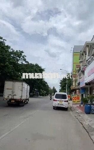Cho thuê MB kinh doanh Đông đúc, 5 x 25m, giá 12tr