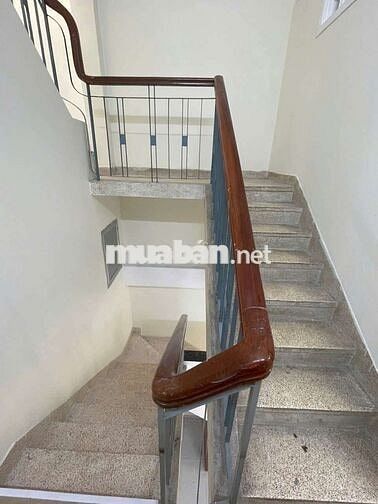 Nhà nc hxh sát mt 2 lầu 2pn 3vs Bành Văn trân p7 Q, tân bình