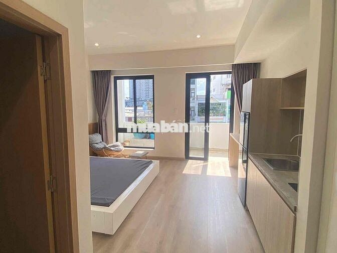 Studio mới căng Công Hoà Mũi Tàu - kế Big C Trường Chinh đủ đồ cực tho