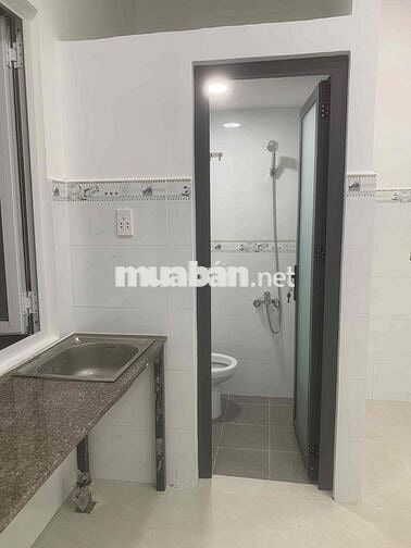 PHÒNG TRỌ CAO CẤP, MIỄN PHÍ GỬI XE